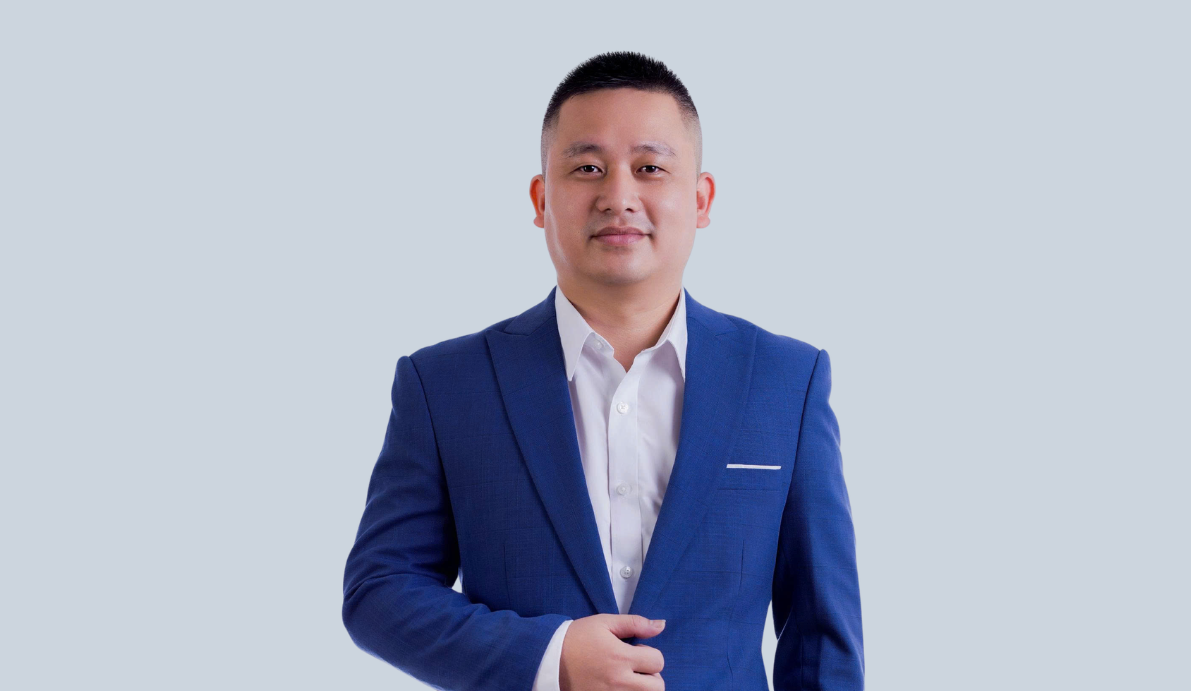 Ông Phạm Minh Tuấn