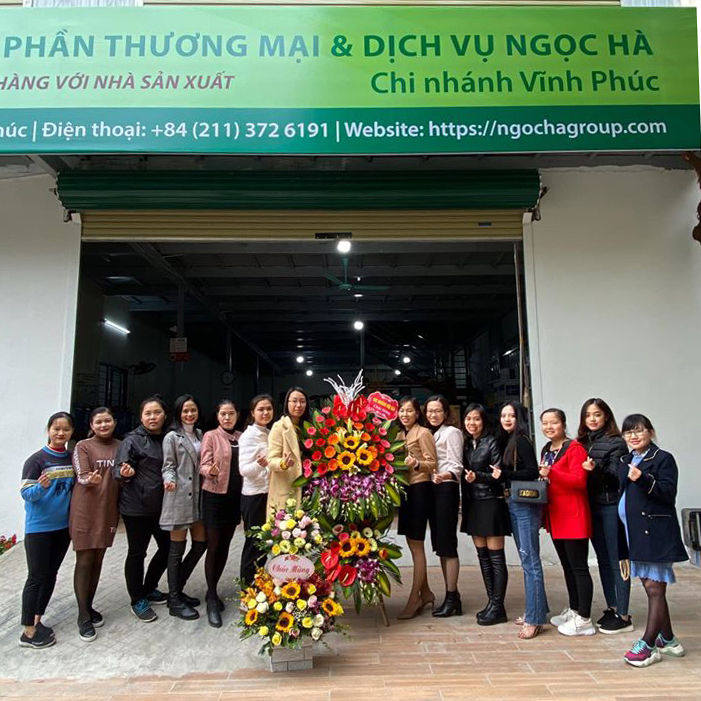 Đội ngũ nhân viên Ngọc Hà Vĩnh Phúc tại văn phòng mới