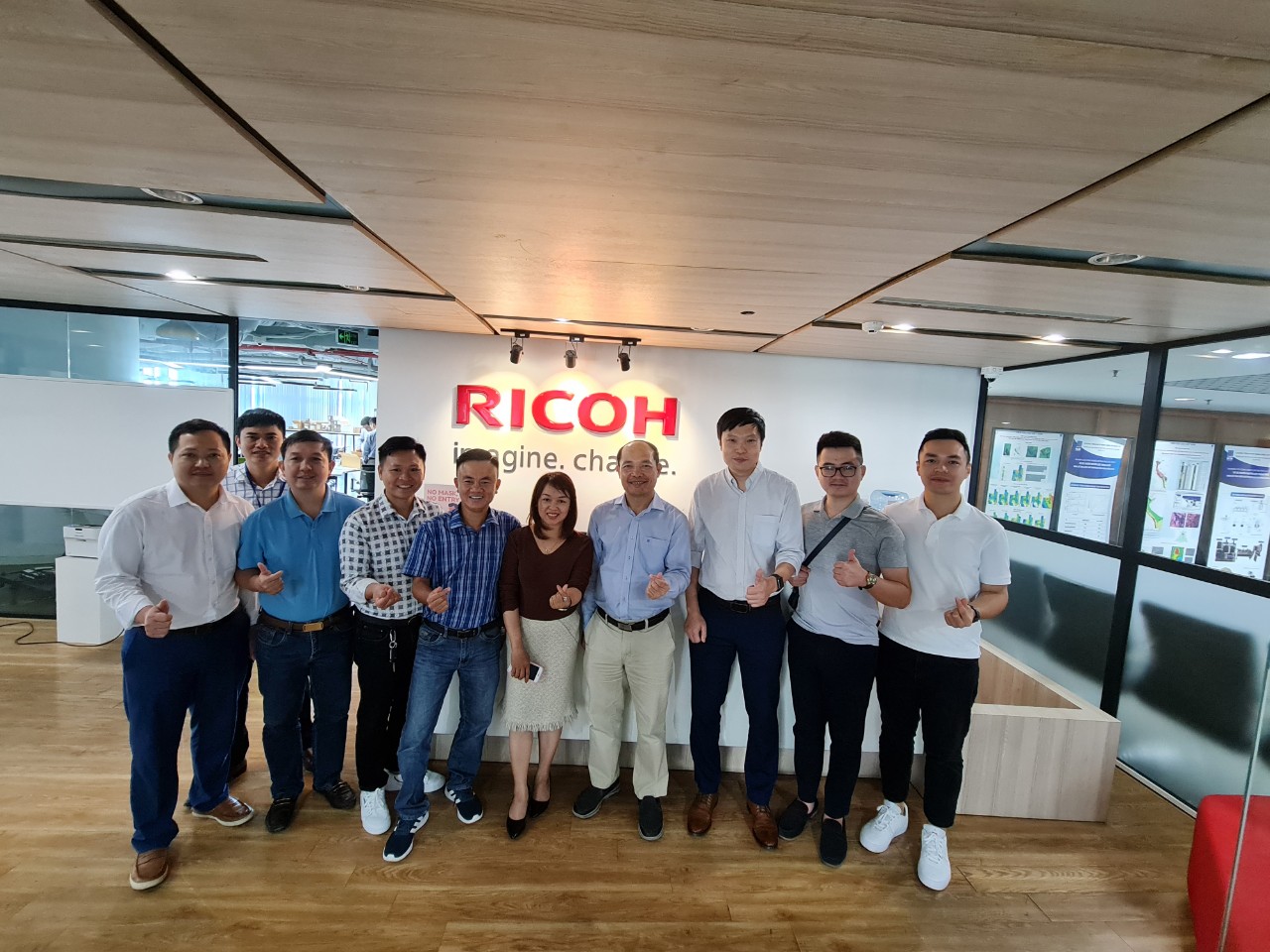 Gặp gỡ, thảo luận về sản phẩm công nghệ và giải pháp chuyển đổi số giữa Ricoh Việt Nam & Ngọc Hà Group ngày 02/11/2022